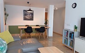 Modern House With 2 Bedrooms Near The Beach