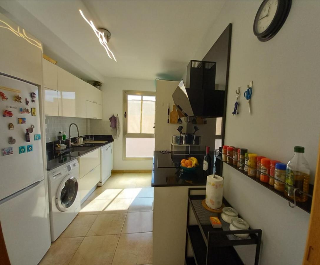 Modern House With 2 Bedrooms Near The Beach Castillo del Romeral Exterior foto
