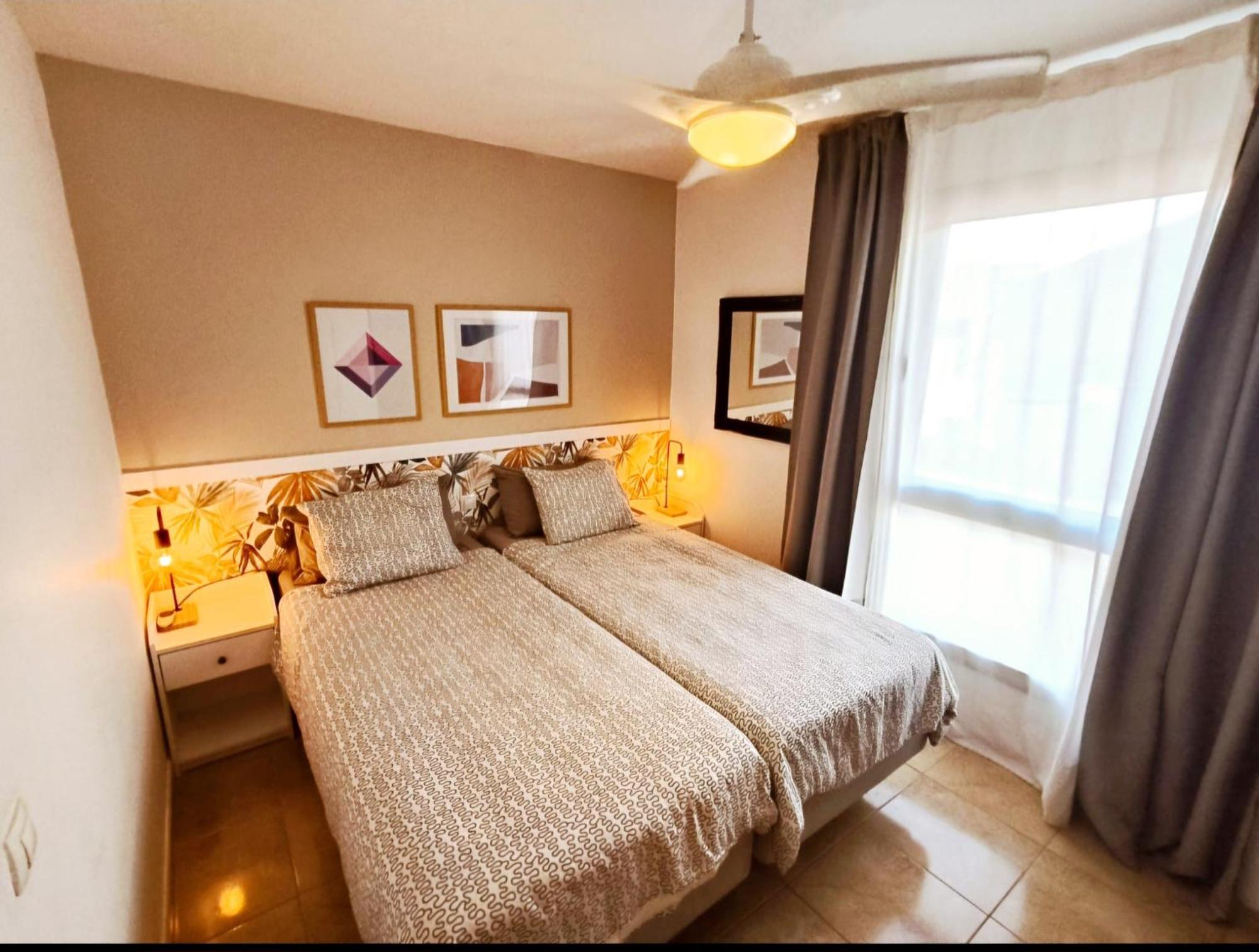 Modern House With 2 Bedrooms Near The Beach Castillo del Romeral Exterior foto